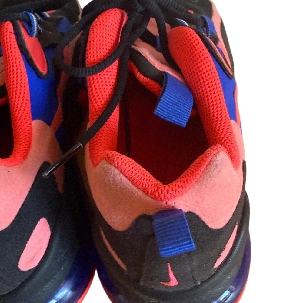 Nike Air Max 270 React Low‎ Black Crimson Blue Size 6Y